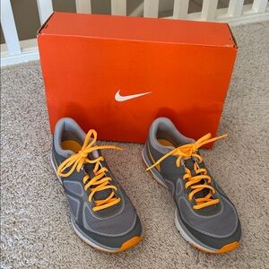 Nike Women’s Athletic Shoes in Gray and Orange